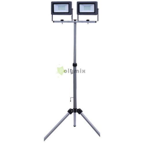 LED fényvető "Flare" 2x50W állványos